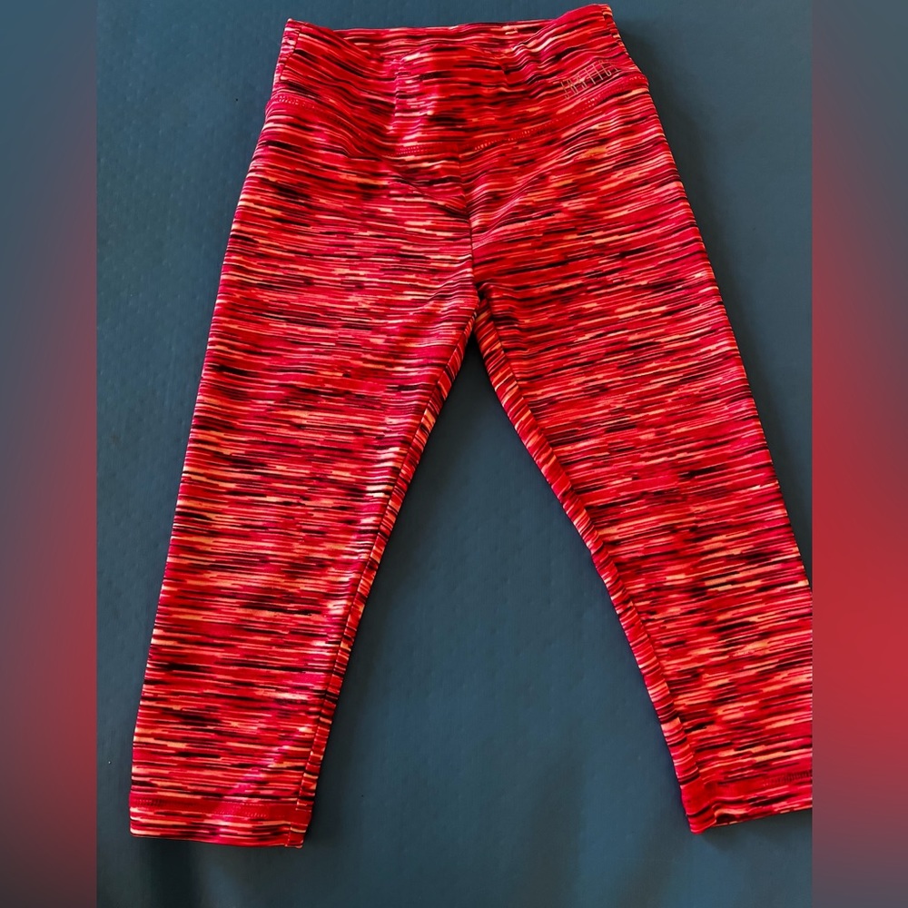 Justice girls leggings size 6 red/orange bright color EUC